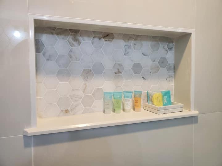 Remodeled 2Bd/2Ba Condo Mins From Universal Studio オーランド エクステリア 写真